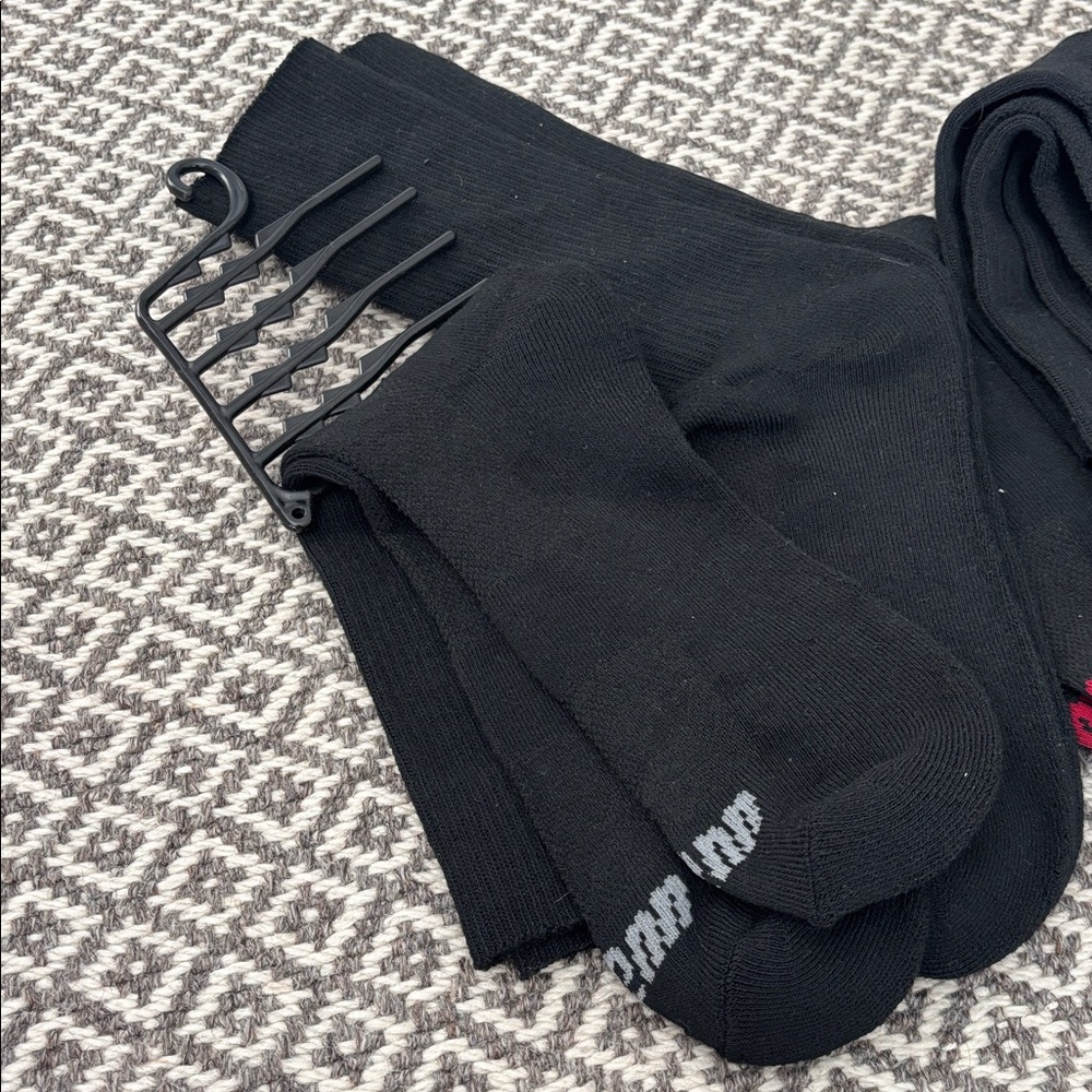 Penn Men’s socks, set of 5, black NWOT - Picture 2 of 3